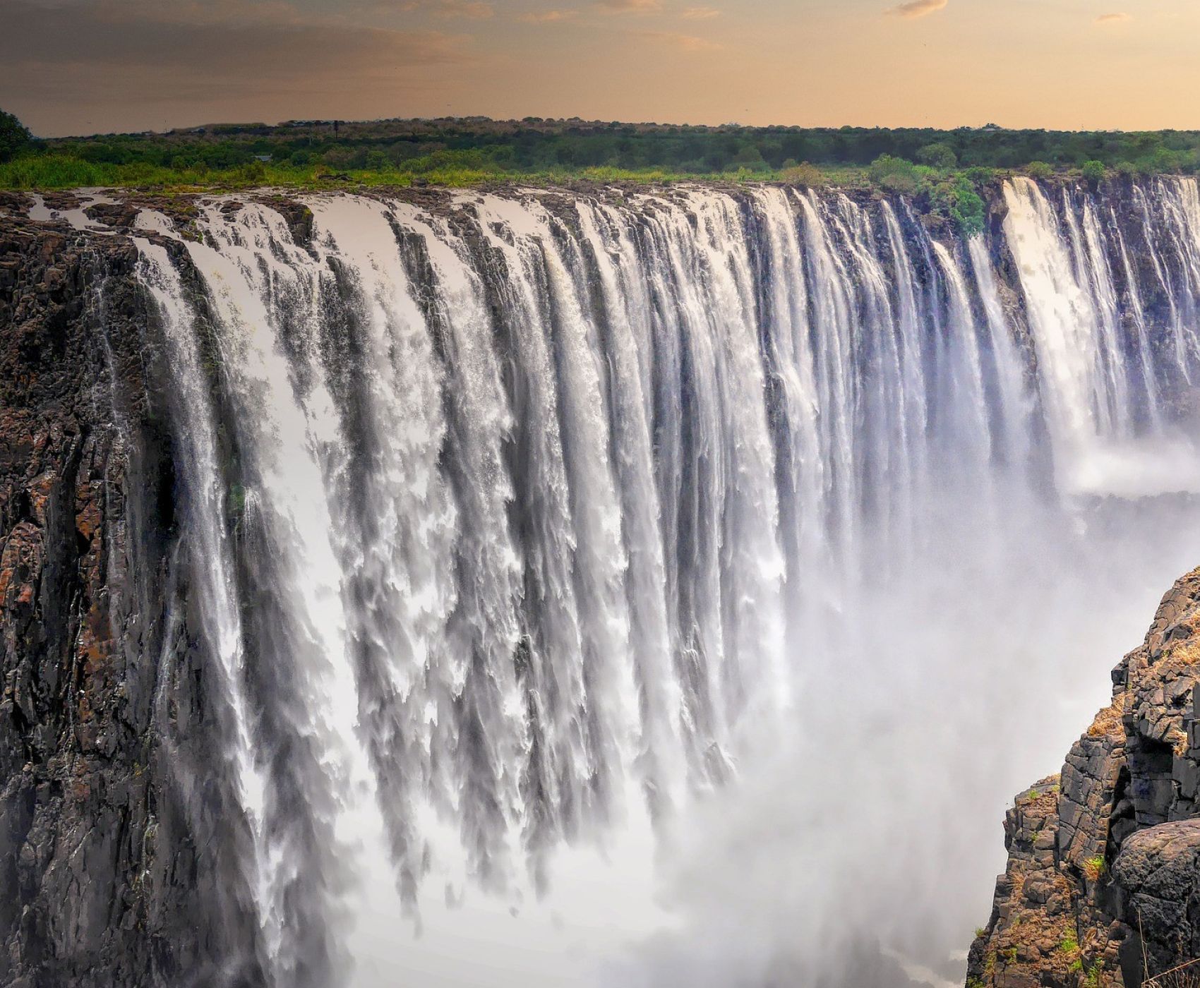 Antalya Çıkışlı Altın Afrika:Serengeti'den Zanzibara