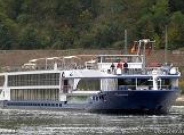 Dlx Nehir Gemisi Ms Leonora İle Ren Nehri'nde Noel Pazarları Pgs İle