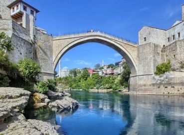 Uçaklı Vizesiz Kosovalı Büyük Balkan Turu İzmir`den Direkt Uçuş (7 Gece Konaklama) 2026