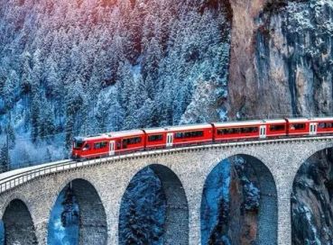 Antalya Çıkışlı Alpler`de Bernina Express Keyfi İle  Masalsı Noel Pazarları Turu