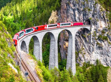 Adana’dan Bernina Express Ve Goldenpass İle Alplerin İzinde  Bir Avrupa Masalı Turu Sunexpress Hava Yolları İle 7 Gece